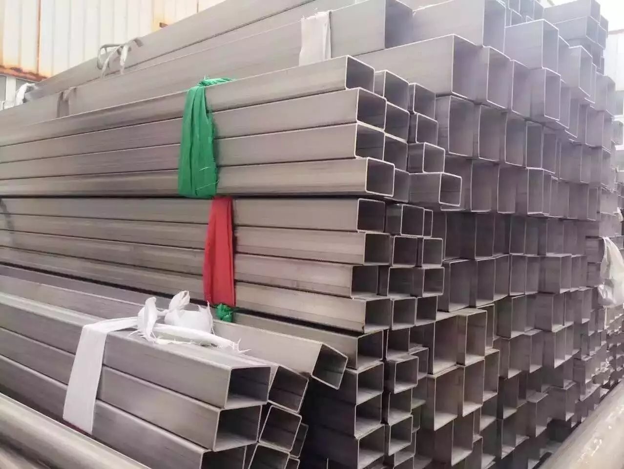 TP304不銹鋼管化成分是多少？